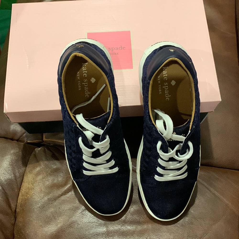New Kate Spade New York sneakers. Size 7